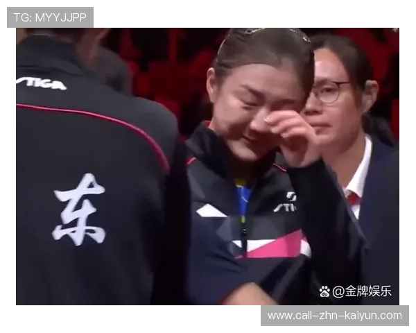 球员赛后采访谈家庭支持感动观众